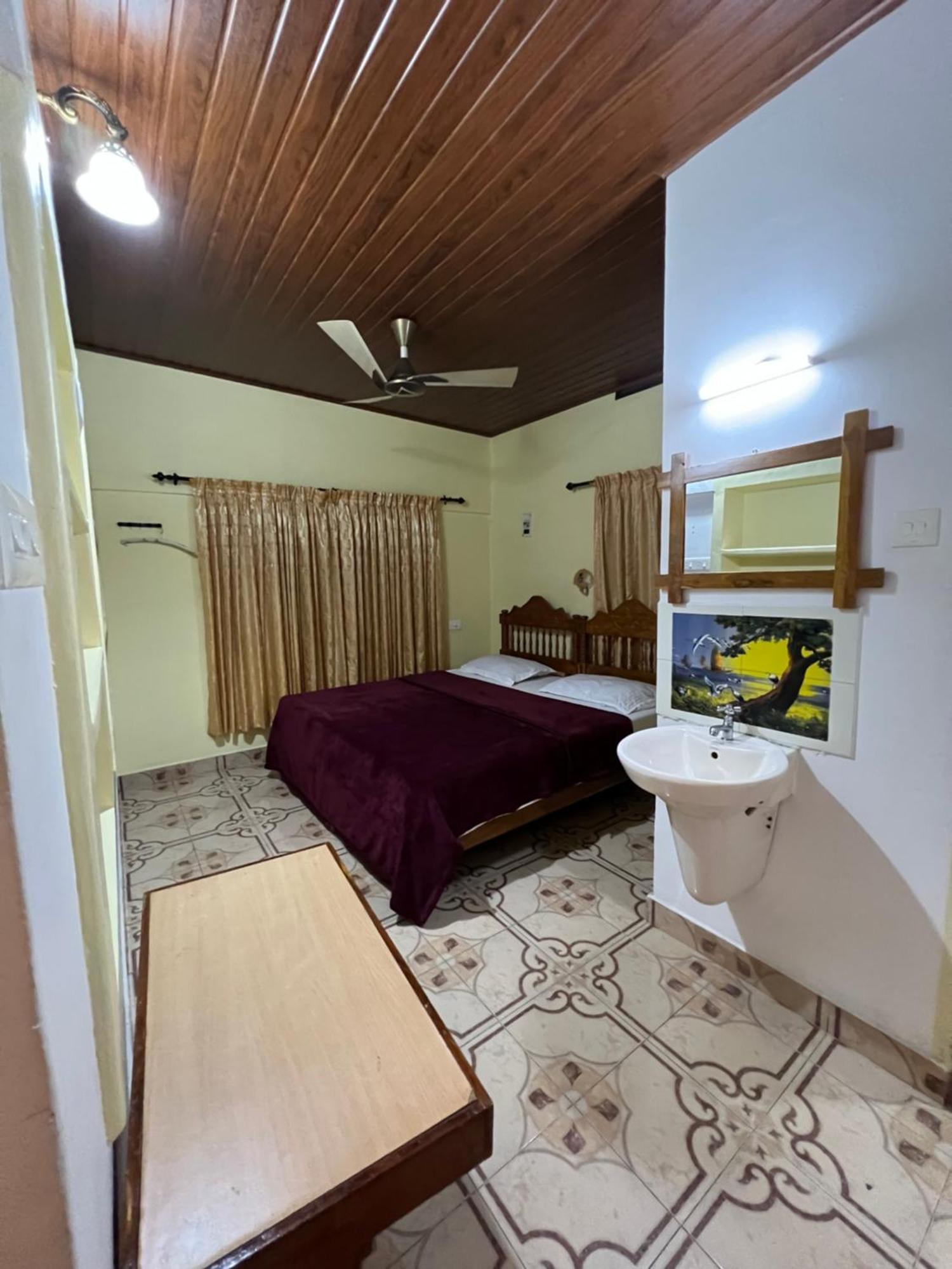 Tranquilou Homestay Thekkady Exterior foto